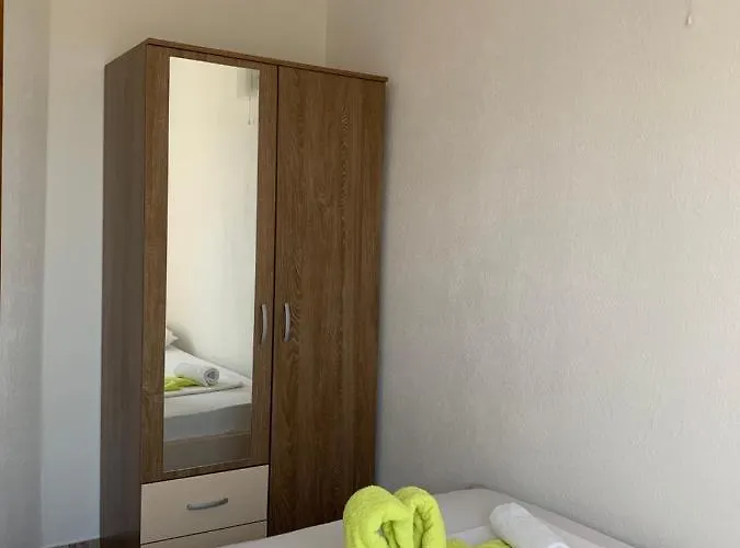 Simi Apartment