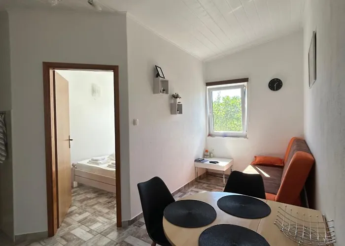 Apartament Simi